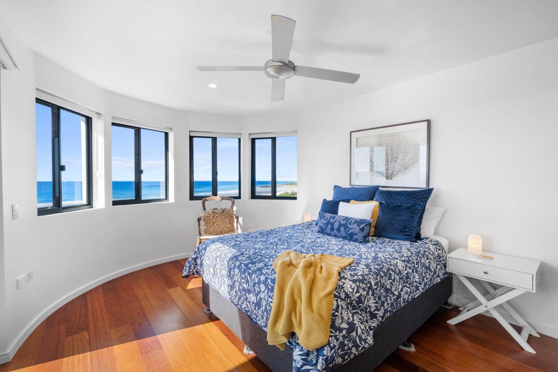 Shoreline 9 Penthouse With Ocean Views Хэйстингс-Пойнт Экстерьер фото