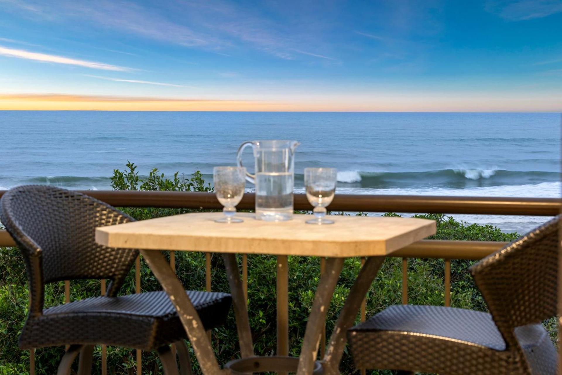 Shoreline 9 Penthouse With Ocean Views Хэйстингс-Пойнт Экстерьер фото
